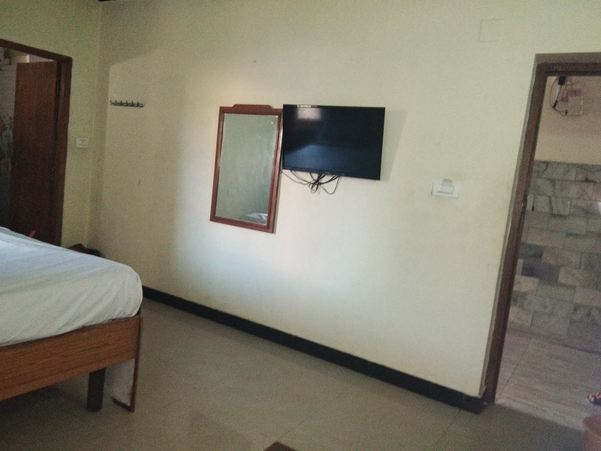 Hotel Jaysanthi Ooty Exterior photo